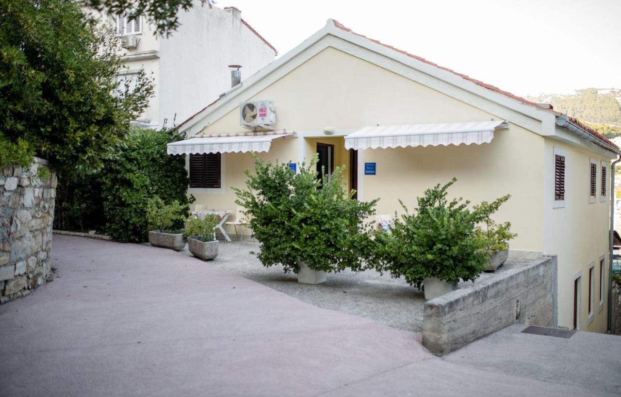 ראב Apartments Vladimir 2835 מראה חיצוני תמונה